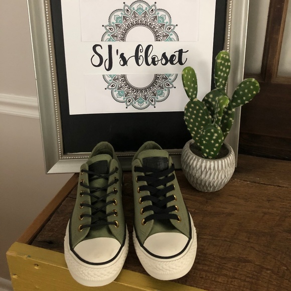 Army Green Converse - Picture 2 of 4